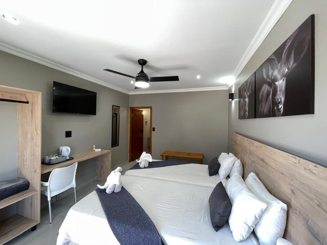 The Mole Guesthouse Swakopmund Exterior foto